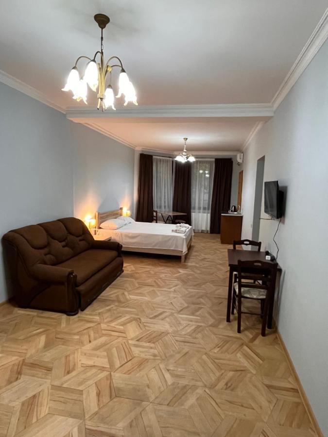 Vera City Center Apartment Tbilisi Esterno foto